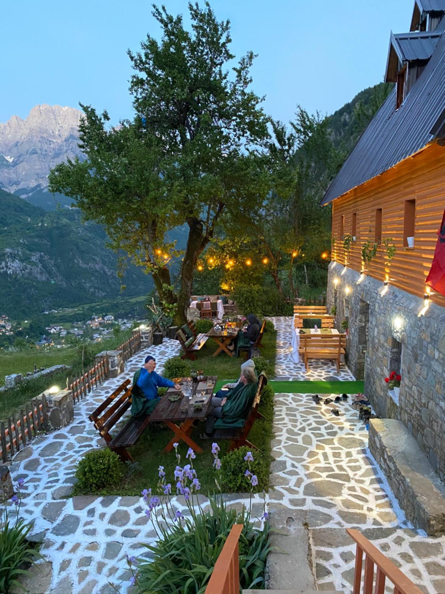 Guesthouse Bec Villi テス エクステリア 写真